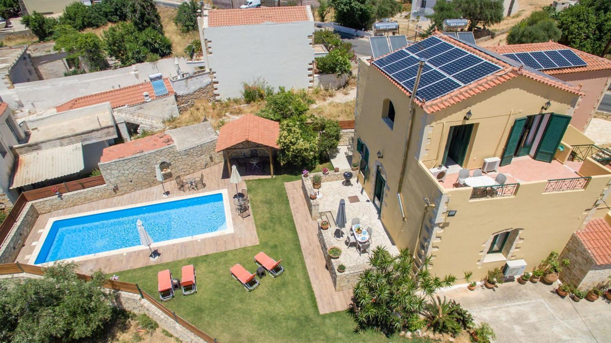 Skandalis Apartments With Pool Chorafakia Ngoại thất bức ảnh