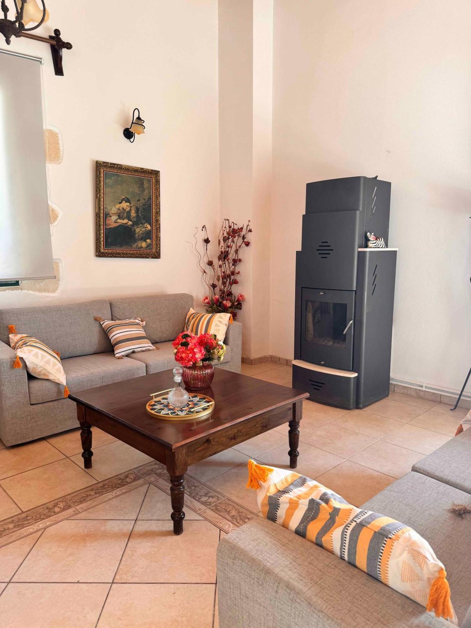 Skandalis Apartments With Pool Chorafakia Ngoại thất bức ảnh